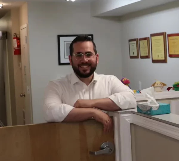 Dr Yitzi in the integrated medical health office